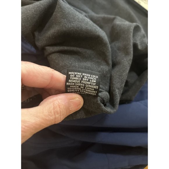 Ezekiel Navy Blue Quilted Jacket Size Medium Lined New Polyester - Picture 12 of 12